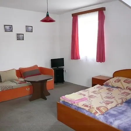 Гостевой дом Pod Hamiznou Hartmanice (Pilsen)