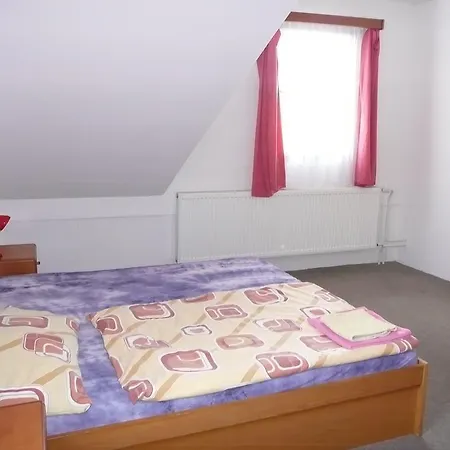 Гостевой дом Pod Hamiznou 3*